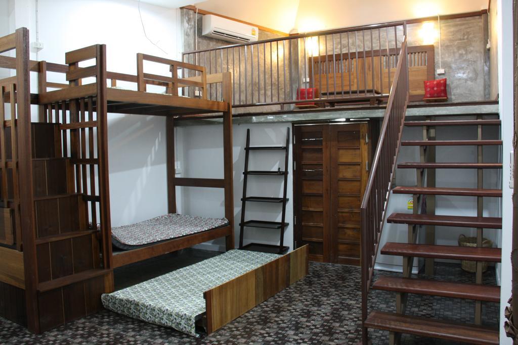 Zan Pla Nade Guesthouse Чіанграй Екстер'єр фото